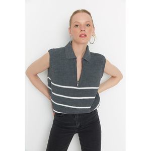 NWT Trendyol Women Regular Polo neck Knitwear Sweater